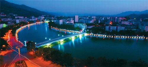 五一假期看景点预约什么（五一假期看景点预约什么软件）